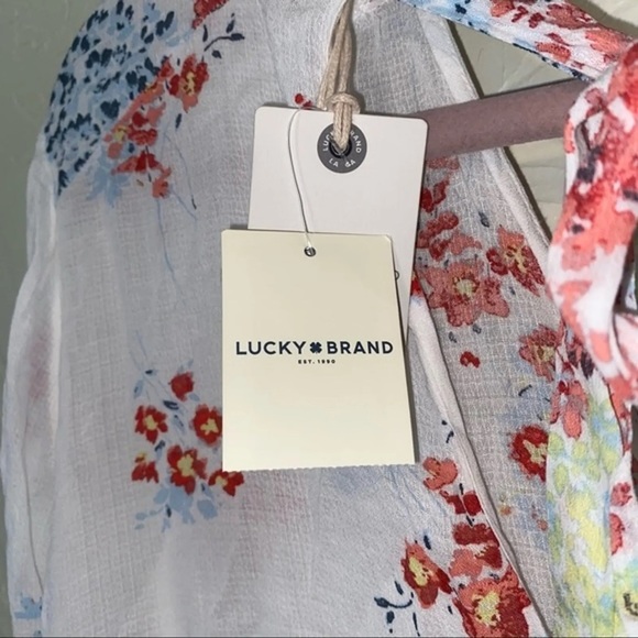 LAST CHANCE!  Lucky Brand Shirt Women's Size Small White Floral Blouse - Picture 3 of 5